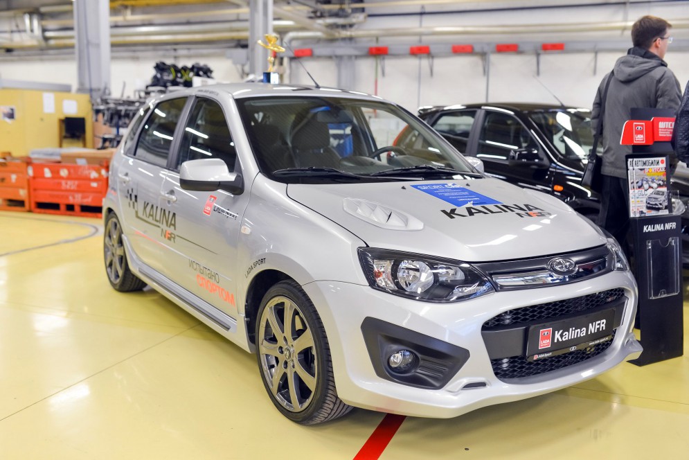 Lada представи спортната Kalina NFR Lada представи спортната Kalina NFR