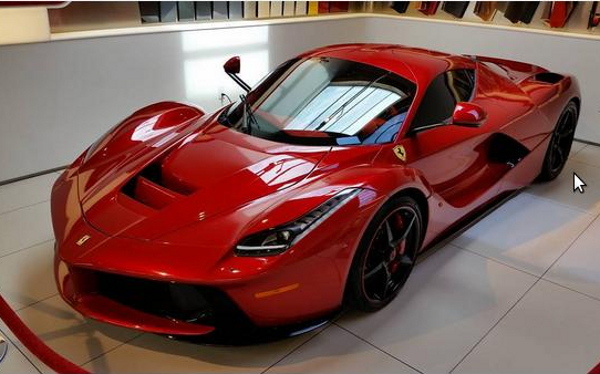 Разкриха новата кола на Люис Хамилтън Разкриха новата кола на Люис Хамилтън