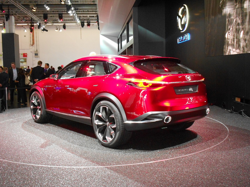 Mazda разрушава стереотипите с Koeru
