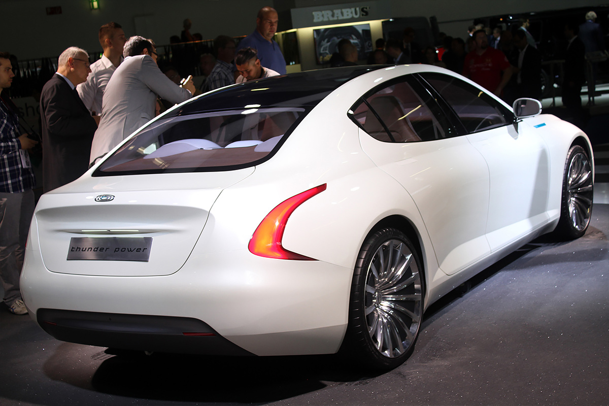 Тайванци оцениха на 55 593 евро конкурента си на Tesla Model S Тайванци оцениха на 55 593 евро конкурента си на Tesla Model S