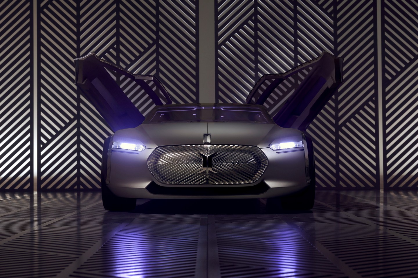 Упражнение по дизайн от Renault Упражнение по дизайн от Renault