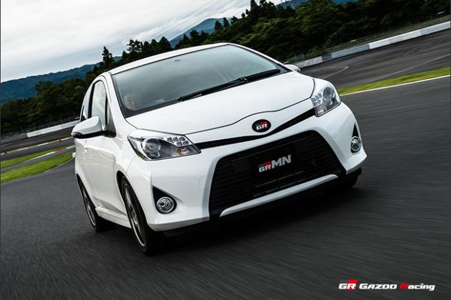 Toyota слага мощен мотор на Yaris Toyota слага мощен мотор на Yaris