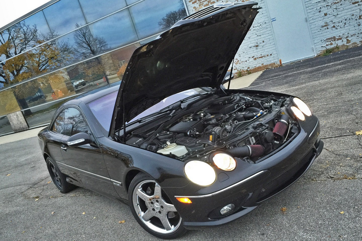 Стар Mercedes-Benz с 1000 к.с. Стар Mercedes-Benz с 1000 к.с.