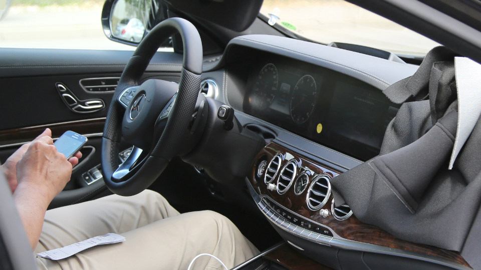 Mercedes-Benz тества обновената S-Class