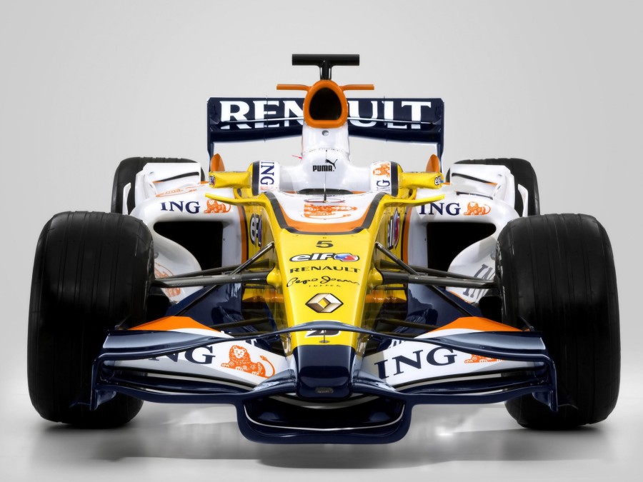 Renault се завръща във Формула 1 със собствен отбор