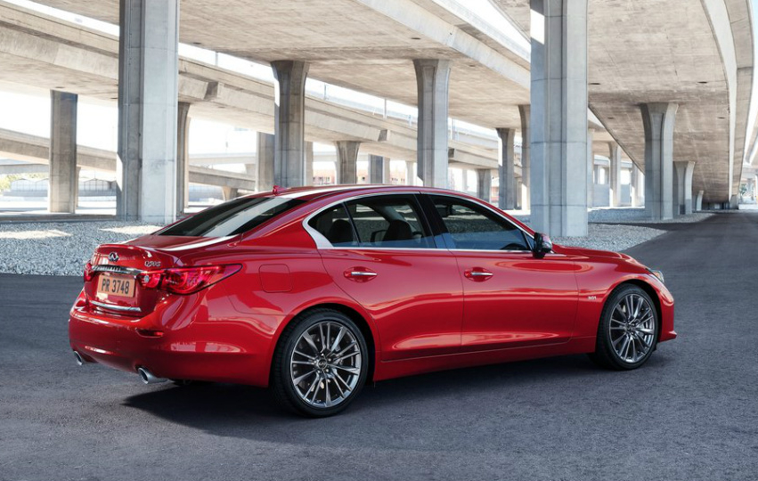 Infiniti Q50 получи би-турбо V6 с 400 кс. Infiniti Q50 получи би-турбо V6 с 400 кс.