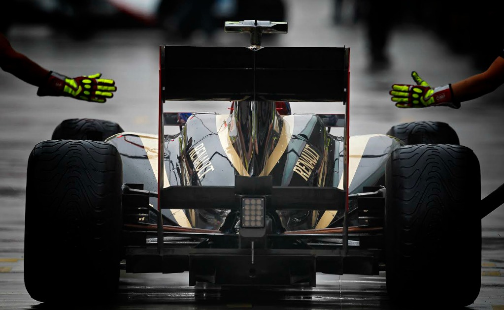 Renault хвърли ръкавица на Mercedes и Ferrari във Формула 1