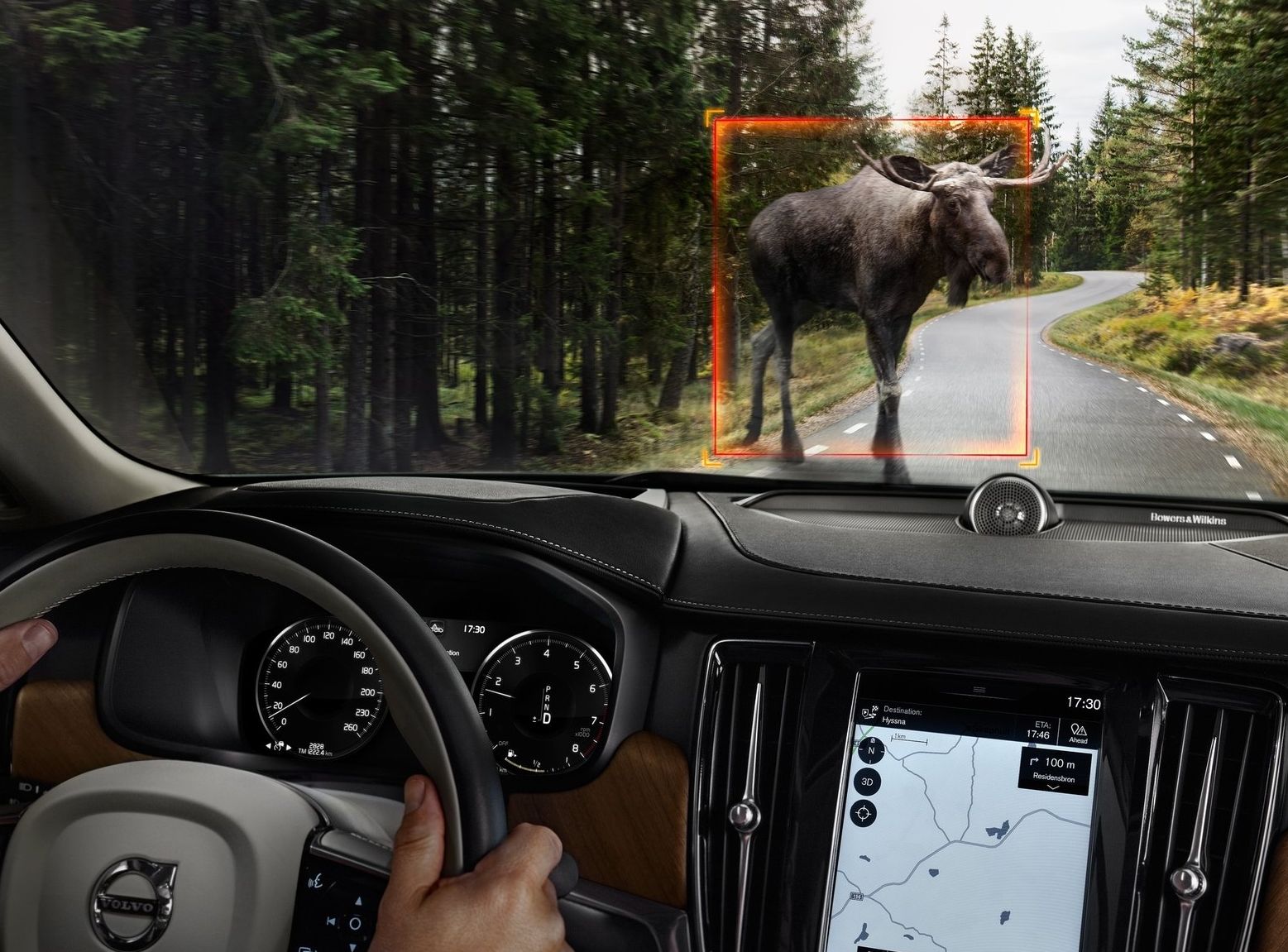 Volvo разкри още тайни на флагмана си S90 Volvo разкри още тайни на флагмана си S90