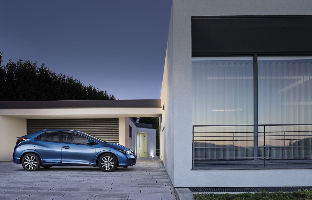 Honda пуска специални версии на Civic и CR-V Honda пуска специални версии на Civic и CR-V