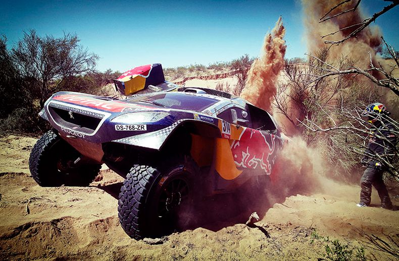 Организаторите прекратиха етап от рали „Дакар” Организаторите прекратиха етап от рали „Дакар”