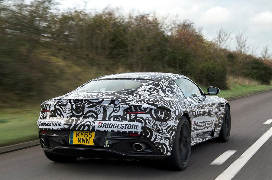 Aston Martin тества новия DB11 Aston Martin тества новия DB11