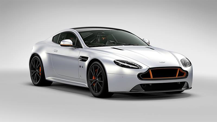Aston Martin предлага уникален V8 Vantage