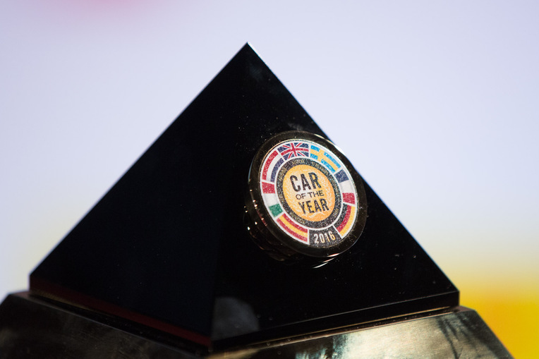 Opel Astra е „Автомобил на годината в Европа” Opel Astra е „Автомобил на годината в Европа”