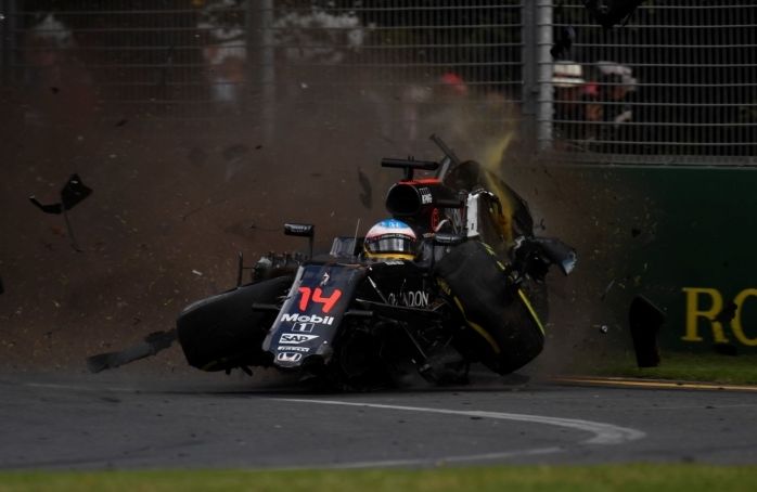 Mercedes-AMG започна сезона във F1 с двойна победа Mercedes-AMG започна сезона във F1 с двойна победа