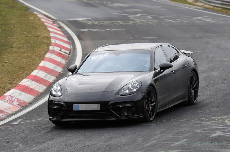 Новото Porsche Panamera излезе на финални тестове Новото Porsche Panamera излезе на финални тестове