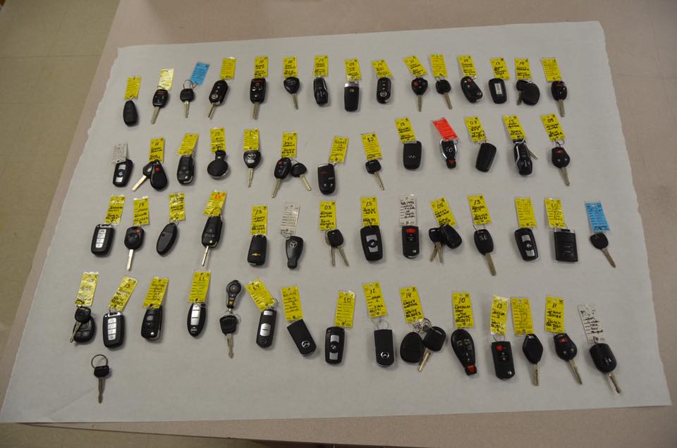 Мъж опита да купи BMW с талони за храна Мъж опита да купи BMW с талони за храна