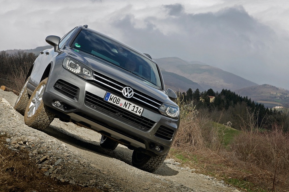 VW и Porsche прибират в сервизите 800 000 коли VW и Porsche прибират в сервизите 800 000 коли