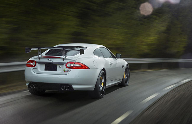 Jaguar се отказва от битката с Bentley и Aston Martin Jaguar се отказва от битката с Bentley и Aston Martin