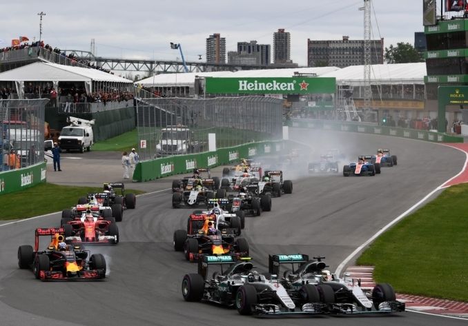 Хамилтън спечели и в Канада