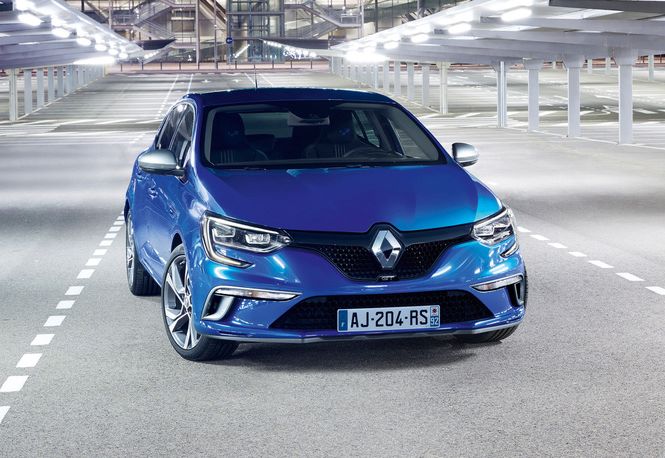 Новото Renault Fluance ще бъде готово наесен Новото Renault Fluance ще бъде готово наесен