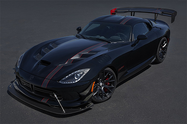 Dodge разпродаде набързо прощалния Viper Dodge разпродаде набързо прощалния Viper