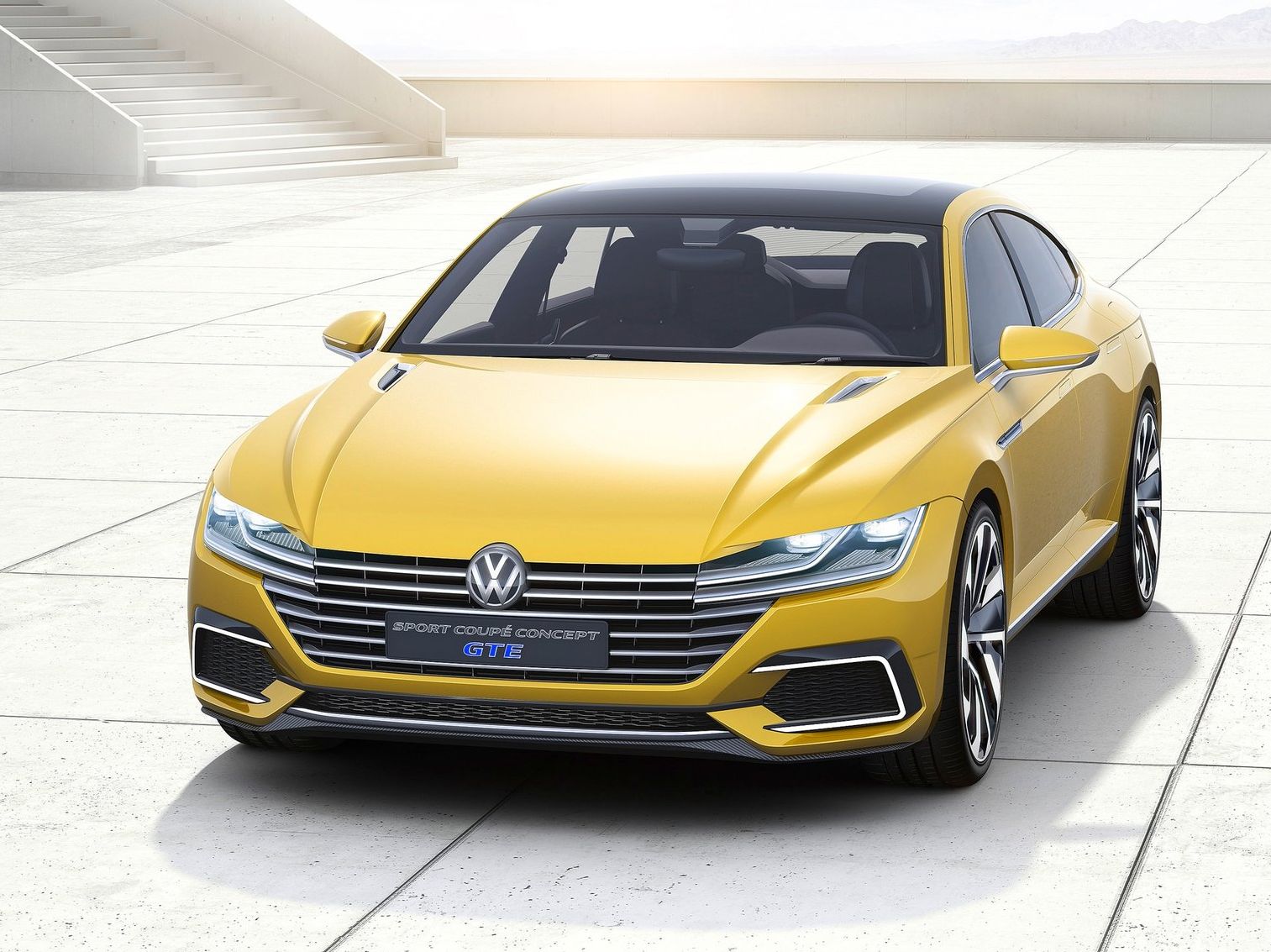 Volkswagen Passat CC си сменя името Volkswagen Passat CC си сменя името