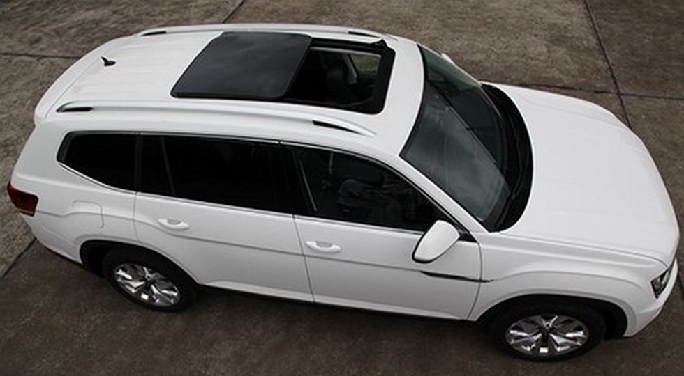 Нови снимки на големия SUV на Volkswagen Нови снимки на големия SUV на Volkswagen