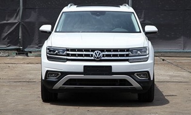 Нови снимки на големия SUV на Volkswagen Нови снимки на големия SUV на Volkswagen