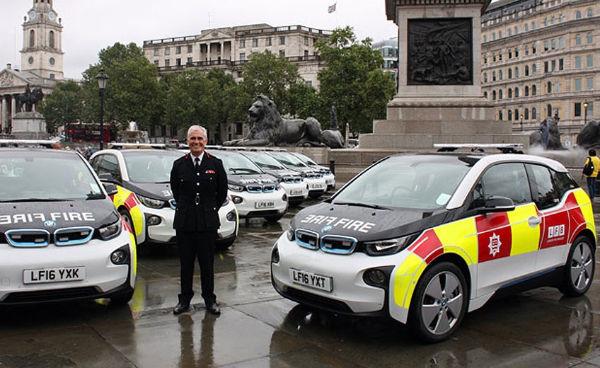 Пожарната в Лондон подкара BMW i3 Пожарната в Лондон подкара BMW i3