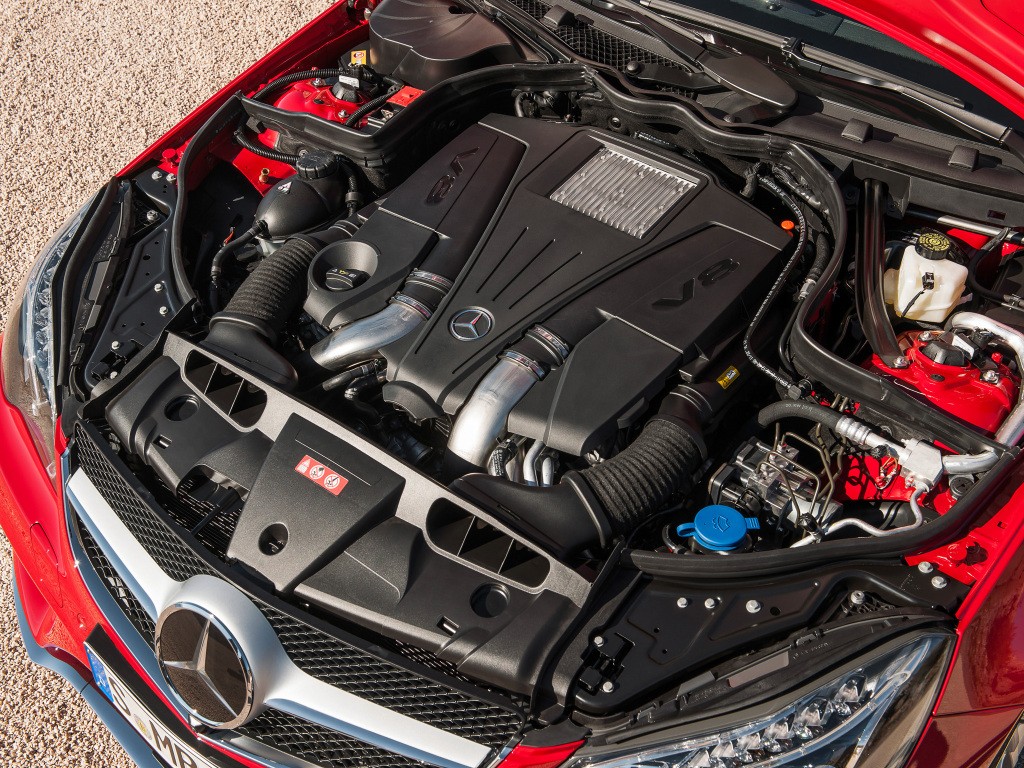 Кои са 5-те най-евтини V8 коли в Европа Кои са 5-те най-евтини V8 коли в Европа