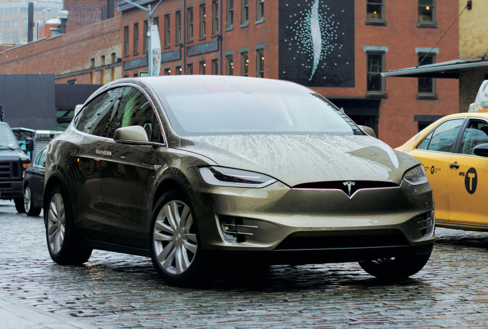 Tesla представи нови версии на Model S и Model X Tesla представи нови версии на Model S и Model X