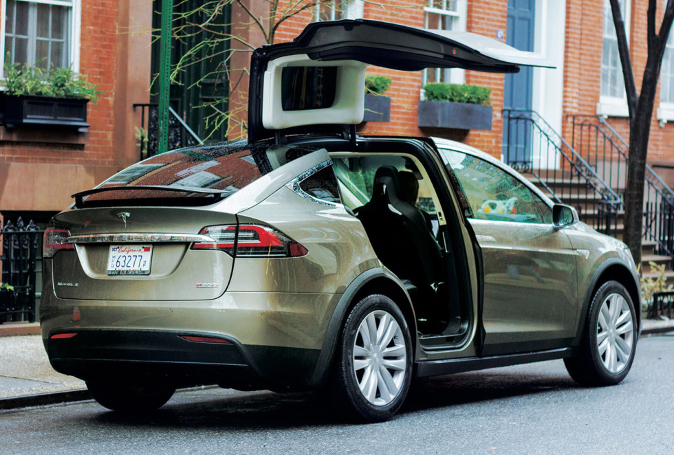 Tesla представи нови версии на Model S и Model X Tesla представи нови версии на Model S и Model X