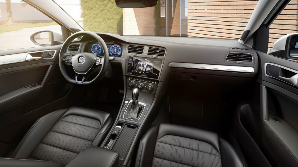 Volkswagen увеличи пробега на e-Golf Volkswagen увеличи пробега на e-Golf