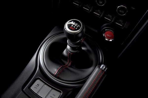 Механичната трансмисия умира Механичната трансмисия умира