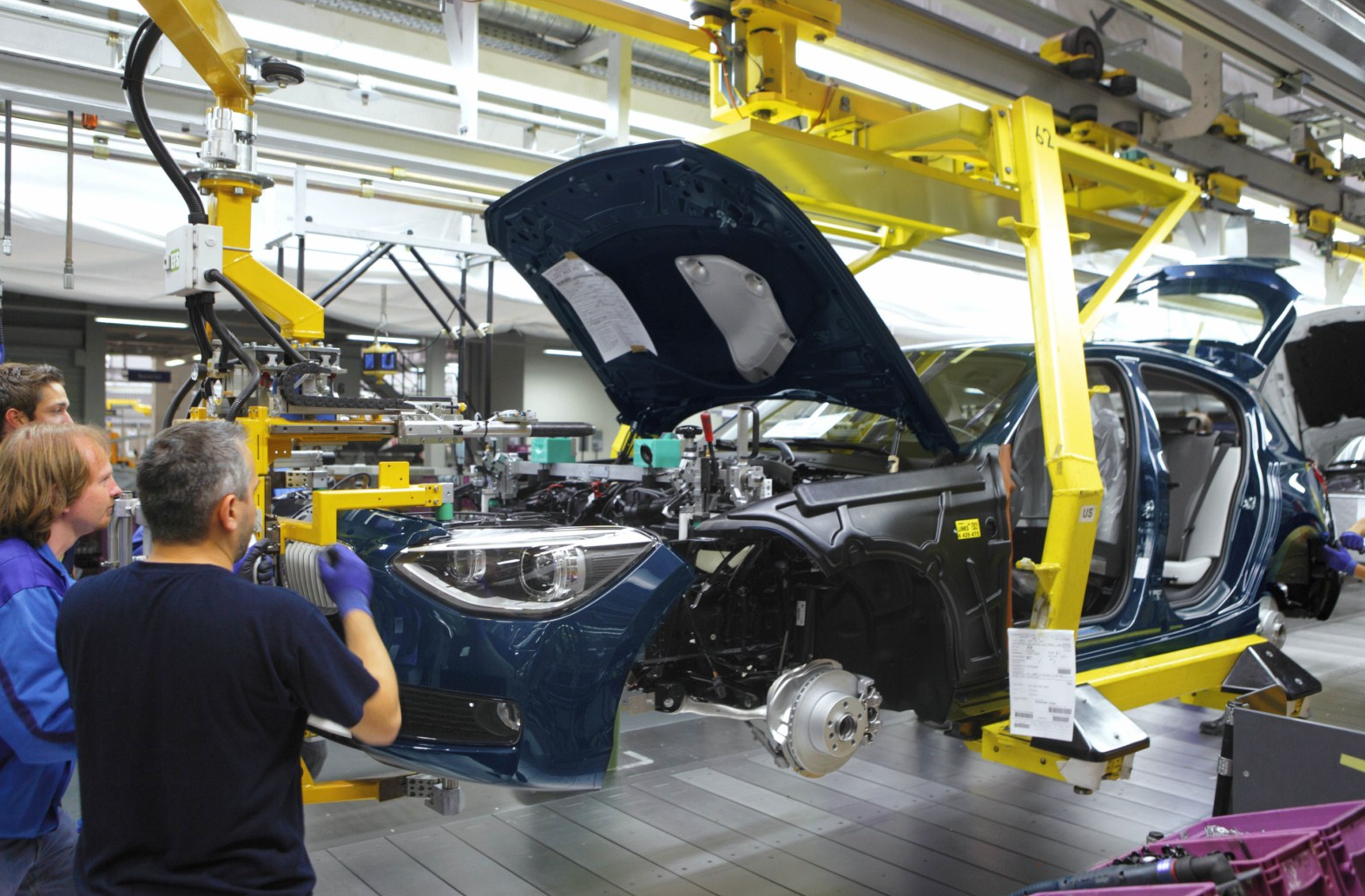 Електромобилите поставиха под заплаха германската индустрия Електромобилите поставиха под заплаха германската индустрия