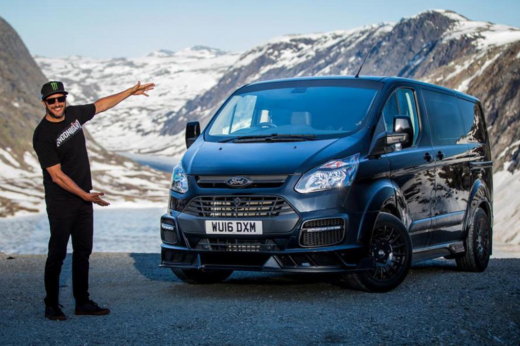 Кен Блок избухна с поръчков Ford Transit Кен Блок избухна с поръчков Ford Transit