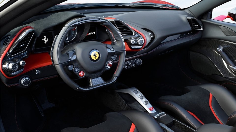 Ferrari изненада с открита суперкола Ferrari изненада с открита суперкола