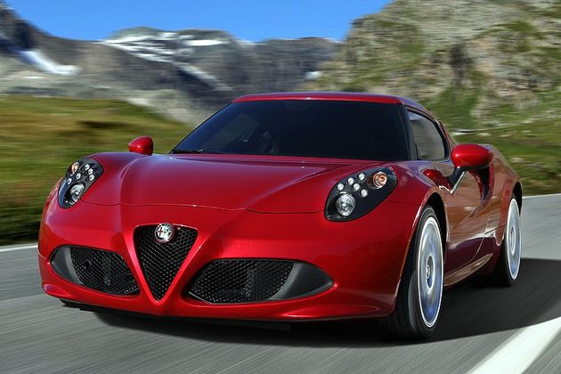 Alfa Romeo 4C ще получи версия Quadrifoglio Alfa Romeo 4C ще получи версия Quadrifoglio