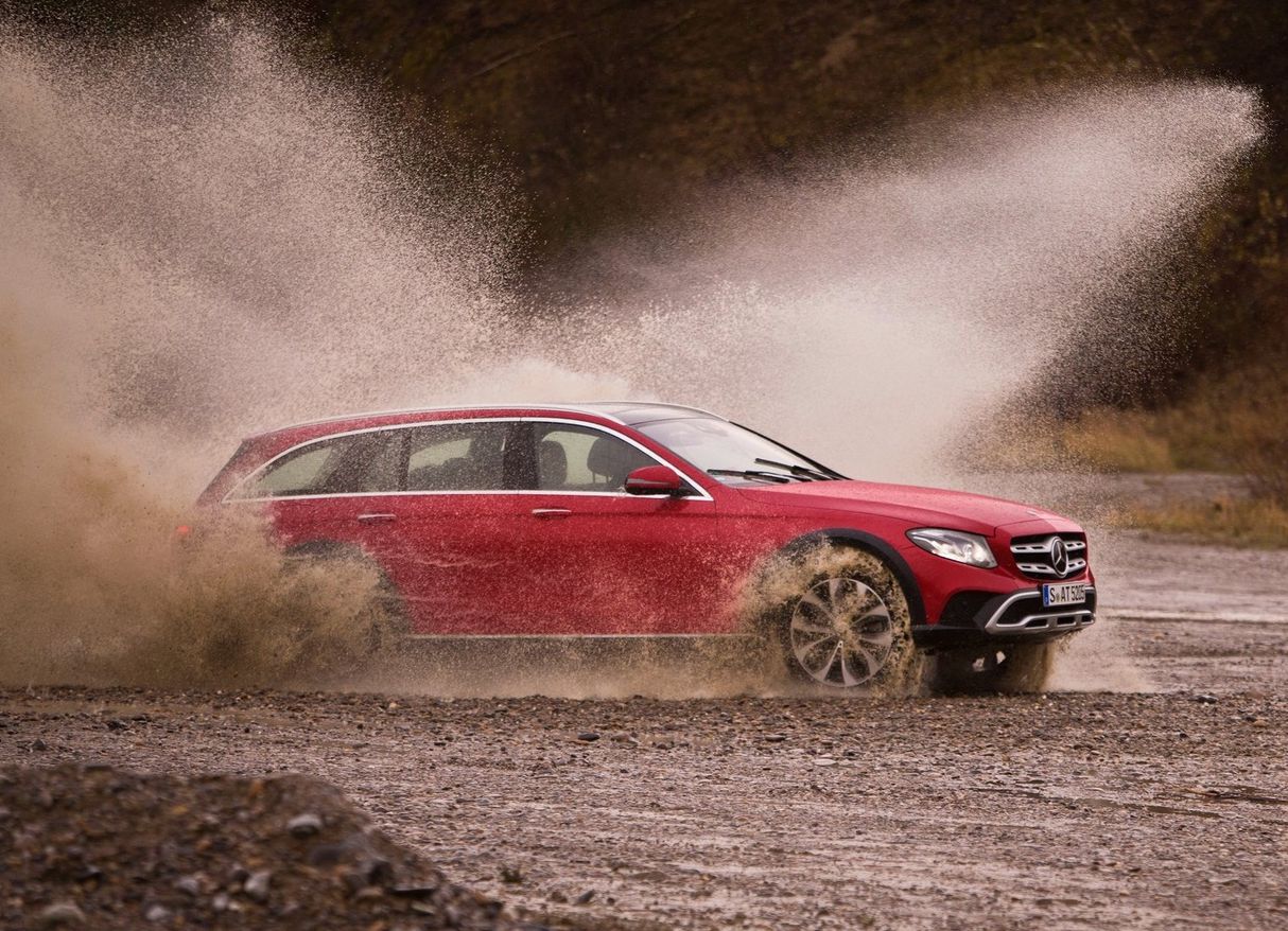 Най-всъдеходните комбита Най-всъдеходните комбита