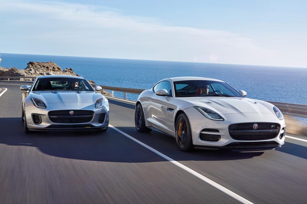 Jaguar обнови F-Type за новата година
Jaguar обнови F-Type за новата година