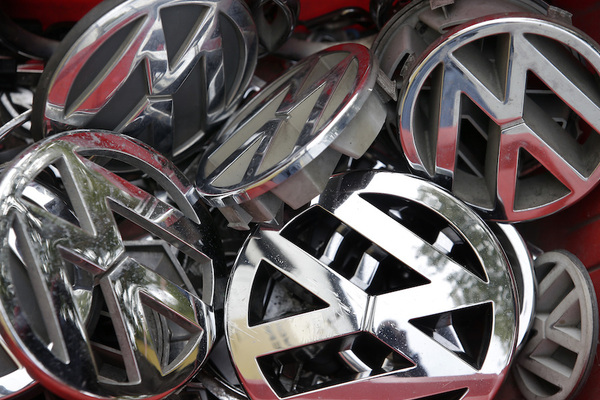Volkswagen се призна за виновен и ще плати 4.3 млрд. долара глоби