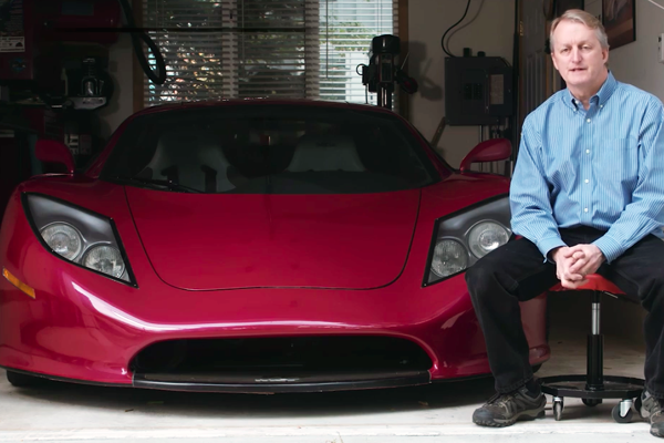 Как интернет уби първия канадски суперавтомобил