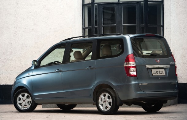 Невзрачен миниван е №1 на пазара в Китай Невзрачен миниван е №1 на пазара в Китай