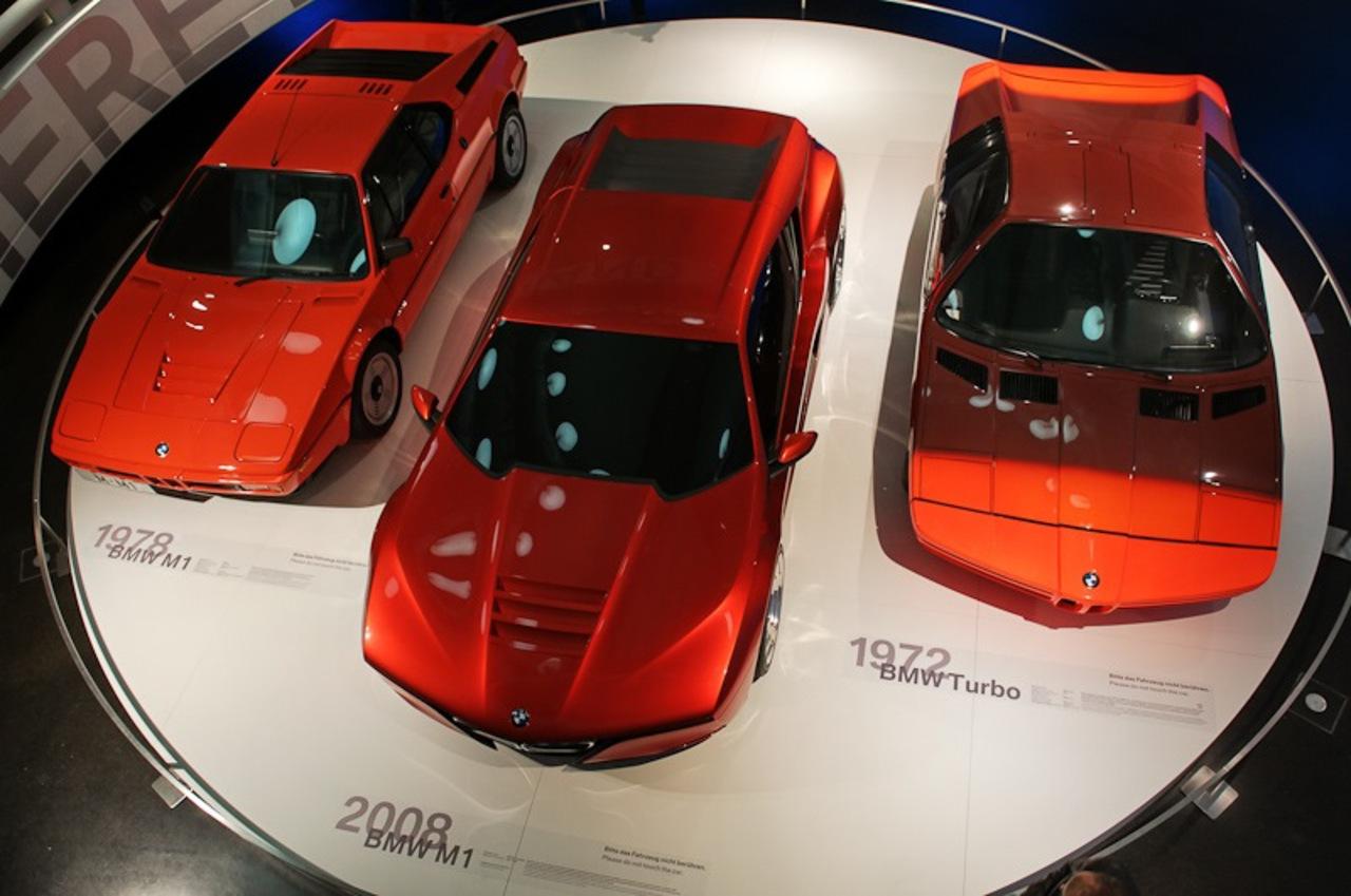 Запознайте се с дядото на М-моделите на BMW (Видео) Запознайте се с дядото на М-моделите на BMW (Видео)