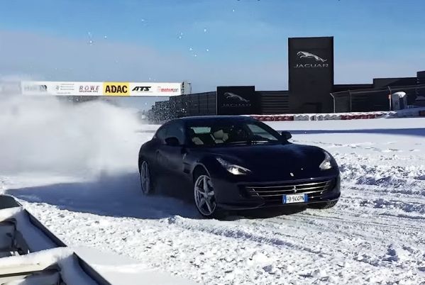 Ferrari GTC4 Lusso вдигна 300 км/ч на сняг (Видео)