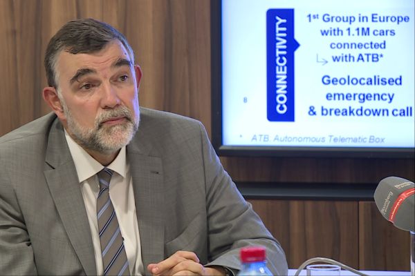 Френската прокуратура подгони и Peugeot-Citroen