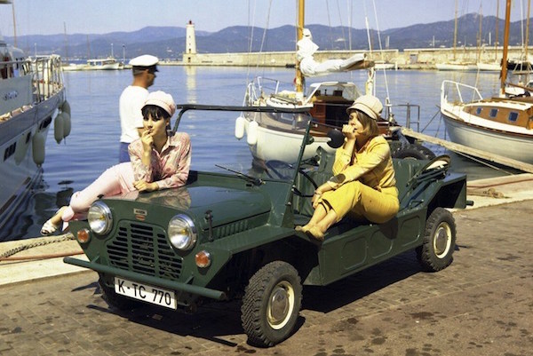 Трогателната история на Mini Moke Трогателната история на Mini Moke