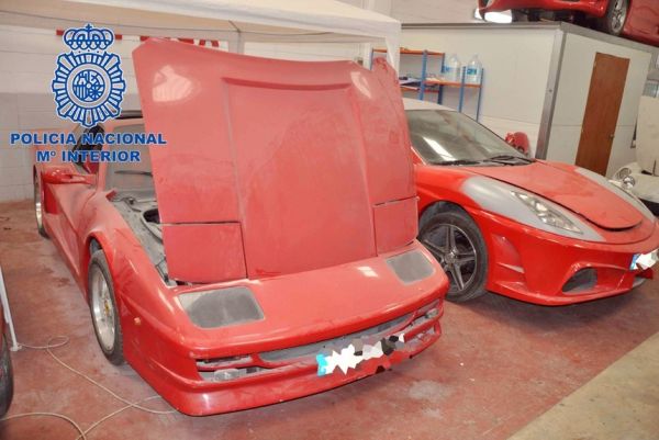 Нова фабрика за фалшиви Ferrari-та бе разбита в Испания