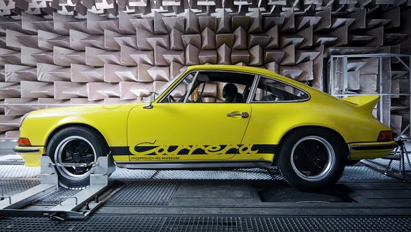 Най-впечатляващо звучащите автомобили на Porsche (Видео)