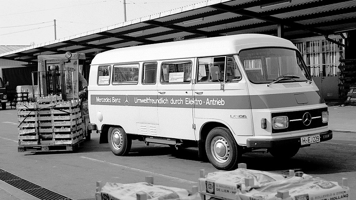 Първият електрически ван на Mercedes навърши 45 години
Първият електрически ван на Mercedes навърши 45 години